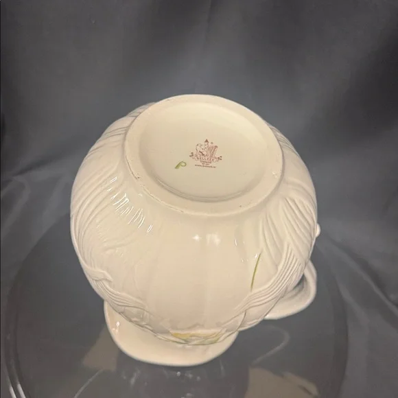 Belleek Floral Springtime Pitcher/Yellow Daffodil Plain Shamrock - Picture 6 of 7